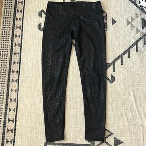 Black Geometric Pattern Leggings